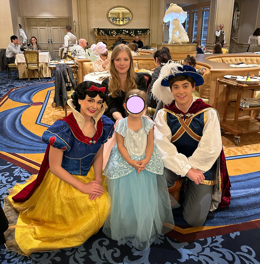 Disneyland Hotel relacja 