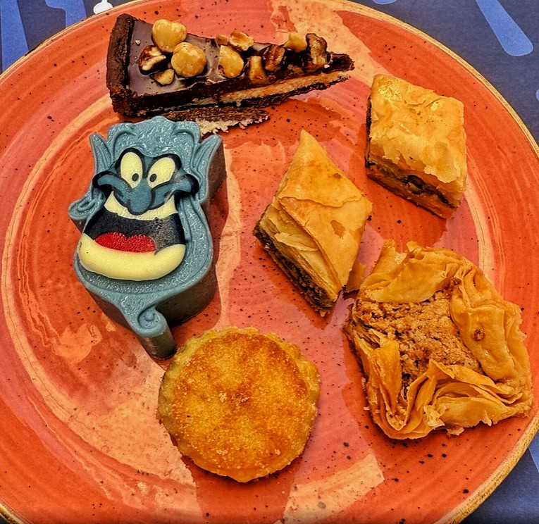jedzenie w Disneylandzie Agrabah Cafe